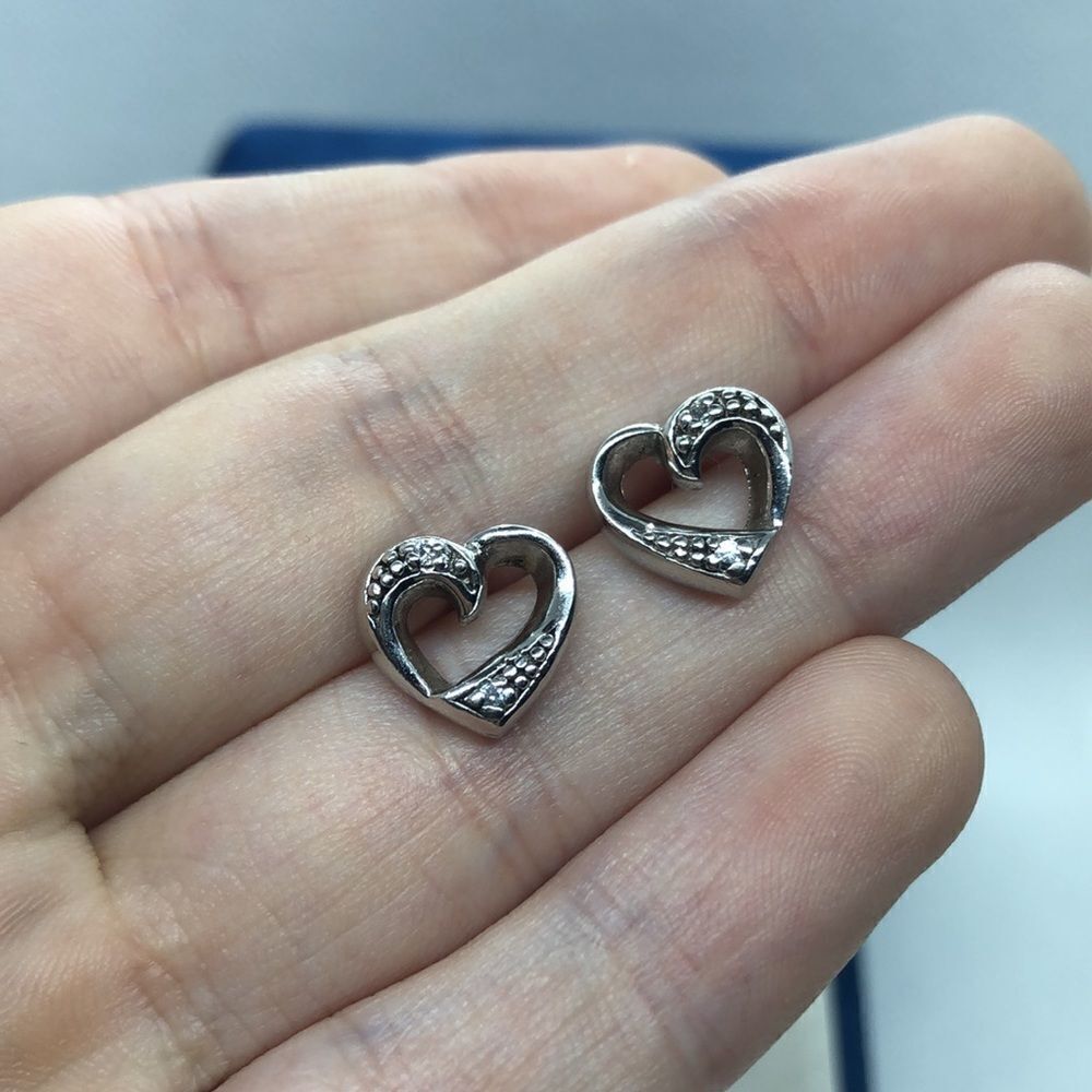 💛 925 Heart & Diamond Earrings